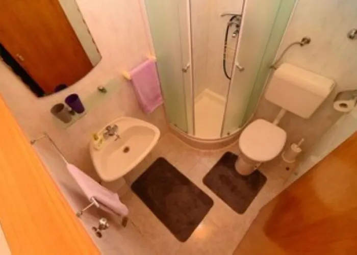 Bella Vista * ماكارسكا